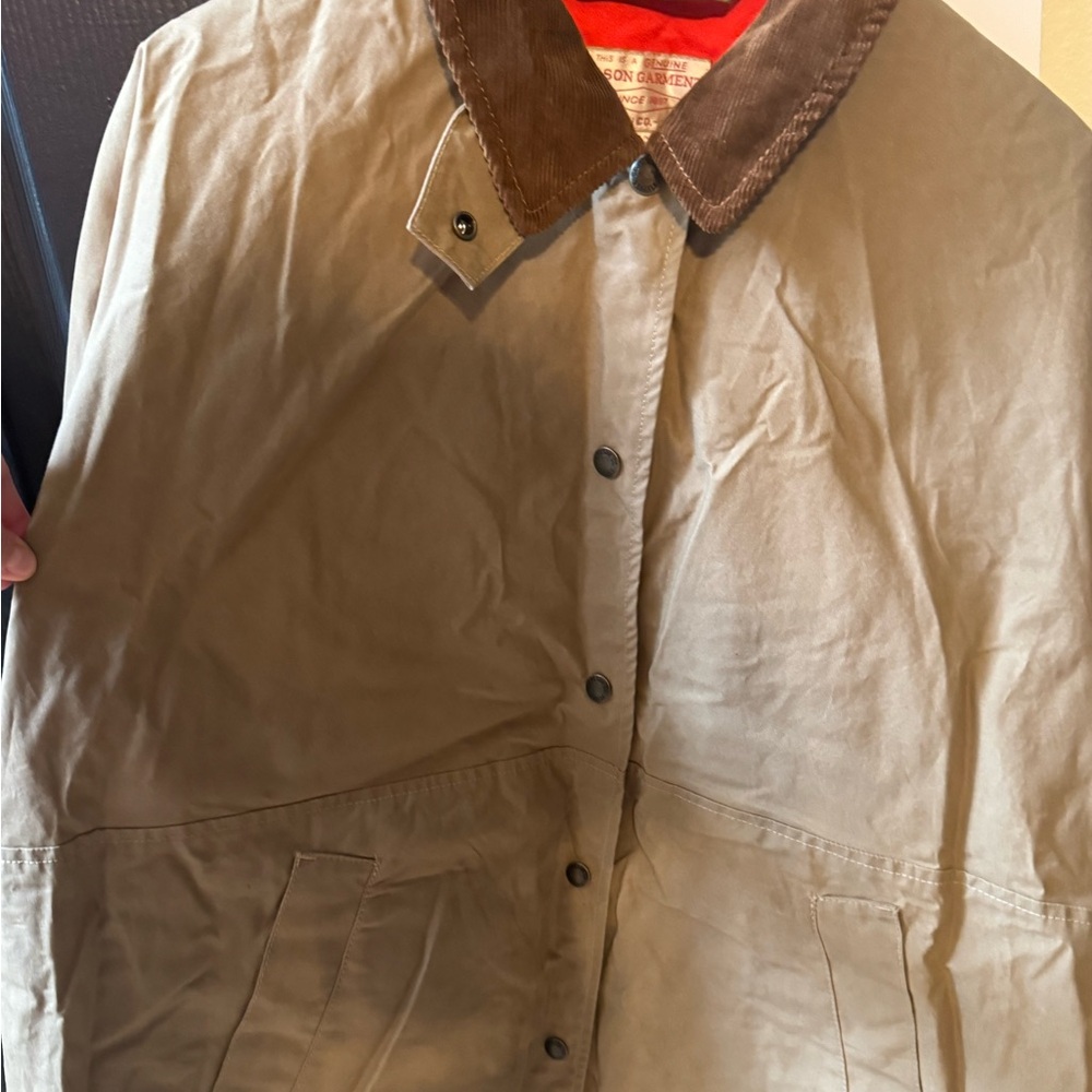 Filson Women’s Harbor Front Waxed Jacket - Picture 10 of 12